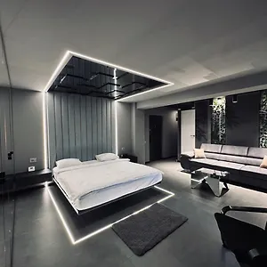  Apartment The Hatz By Rh Living