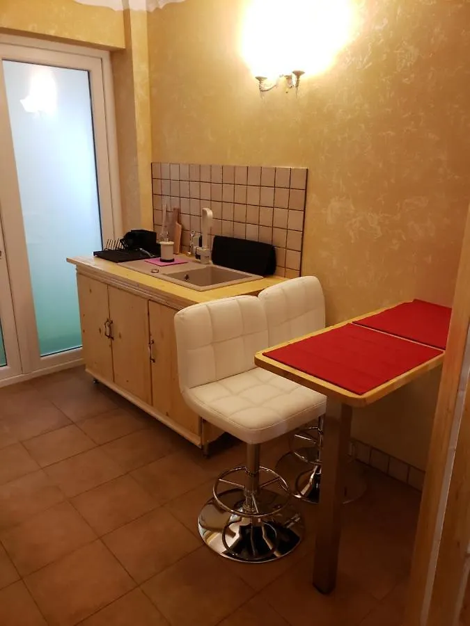 Phoenix Studio Bucharest Apartment